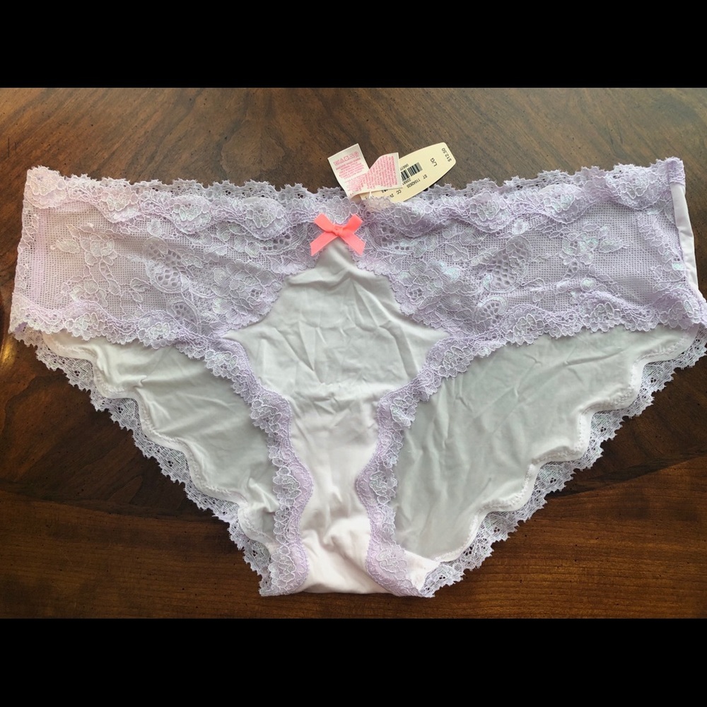 NWT Victoria’s Secret Hipkini